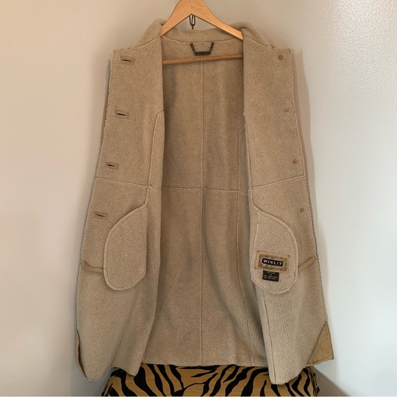 Winlet Leather Coat - Picture 8 of 10